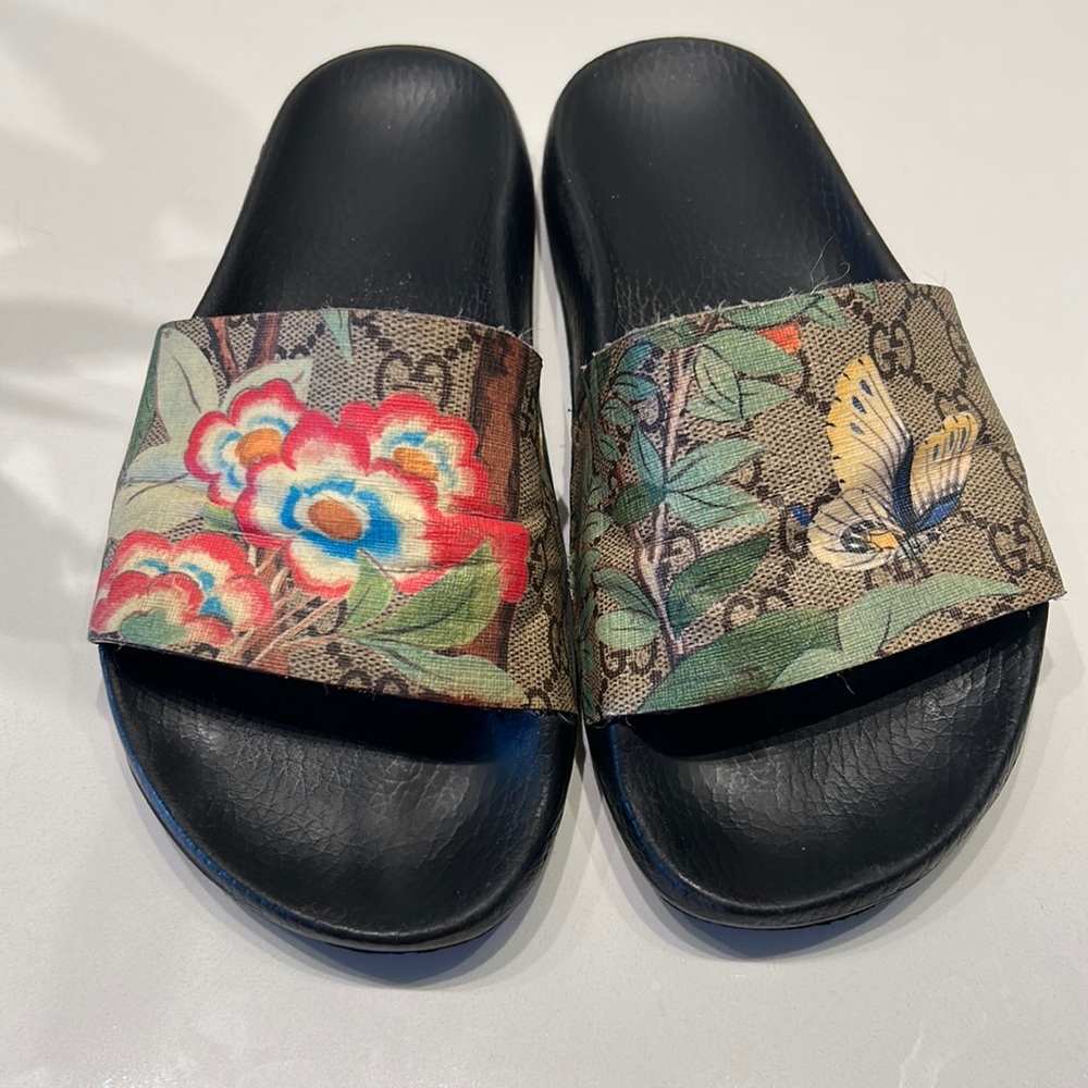 Gucci Floral Butterfly Canvas Slide Sandals - Black Footbed, Multicolor Strap